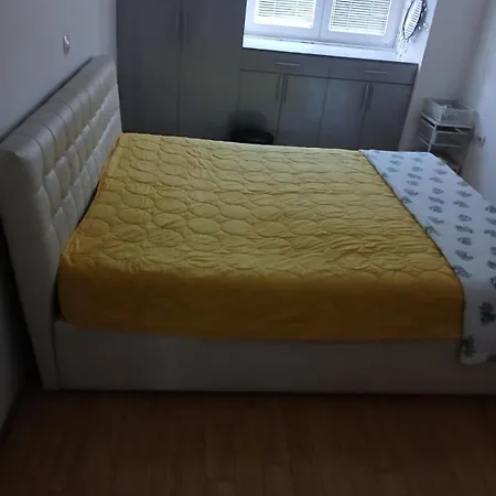 Citycenter Nest, 400m Far From The Apartment